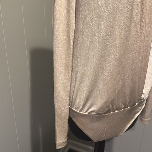 Free People Turnt Bodysuit in Blossom Pearl. Wrap V neck front. NWT. Large. - Picture 4 of 8